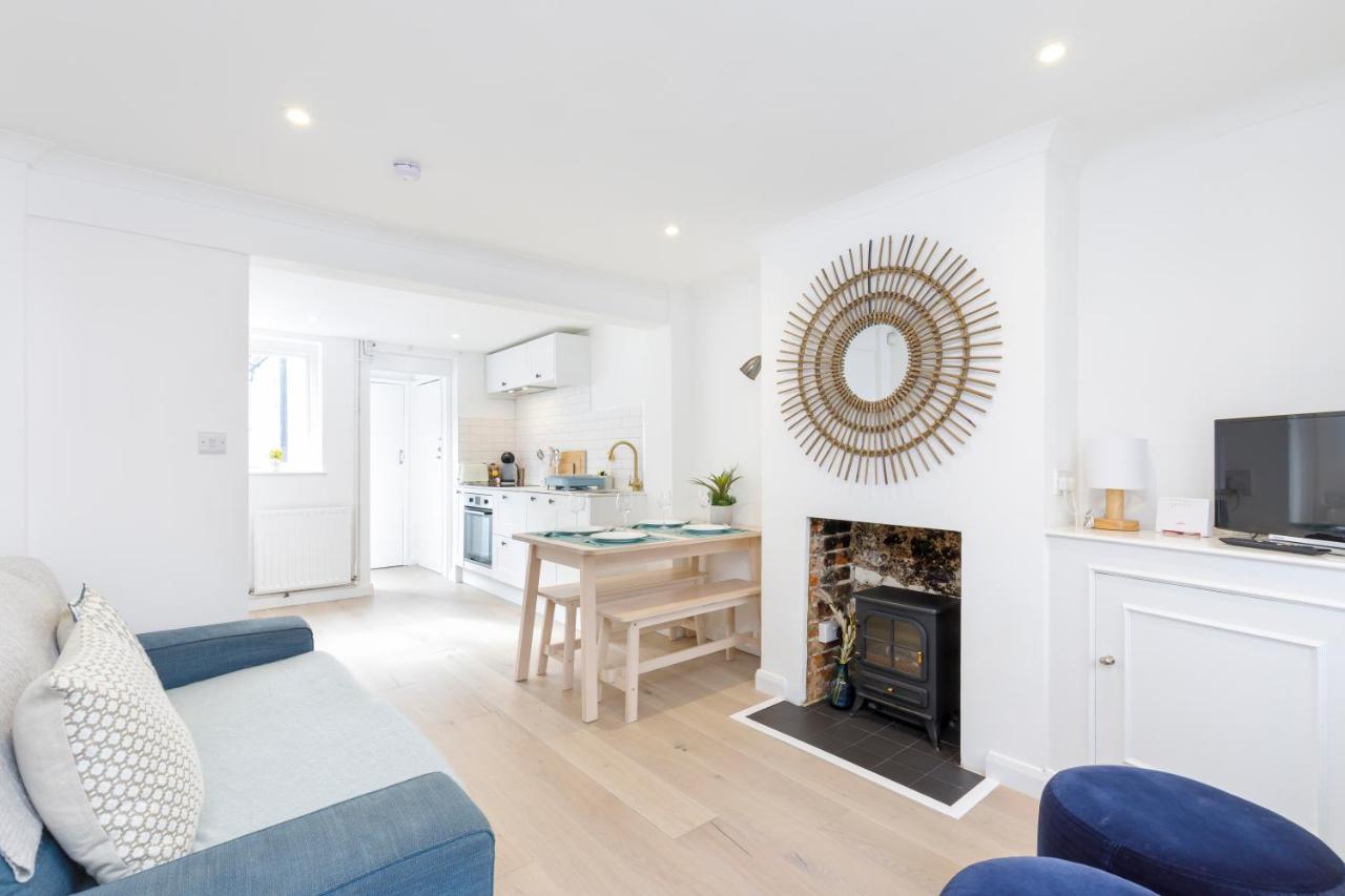 Central Quiet Cottage. Walk To Shops, Bars & Beach Hove Exteriér fotografie
